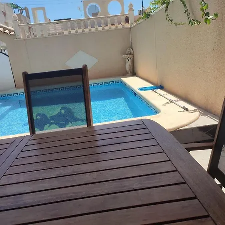 Huge Colonial Private Pool 别墅 托雷维耶哈